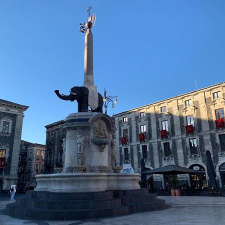 Апартаменти Donna Luisa-Catania Charming Екстер'єр фото